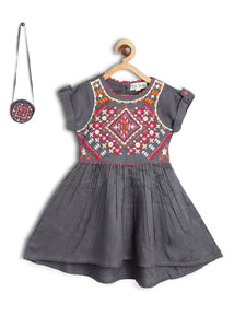 Embroidery Dress With Smart Hand Bag